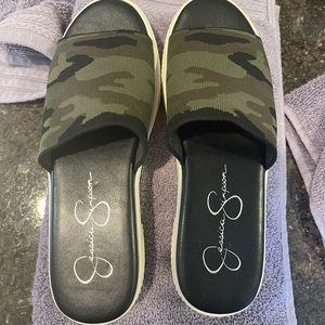 Jessica Simpson wedges